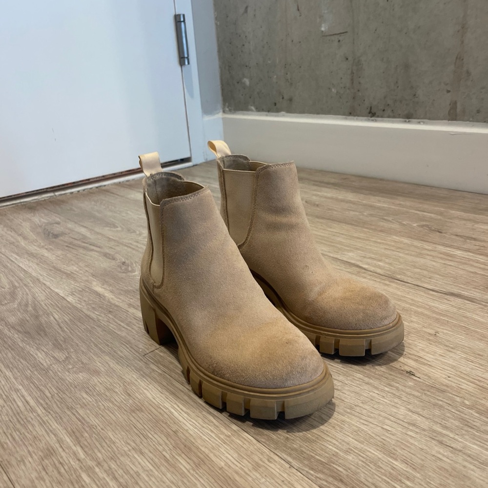 Steve Madden mini booties with heel